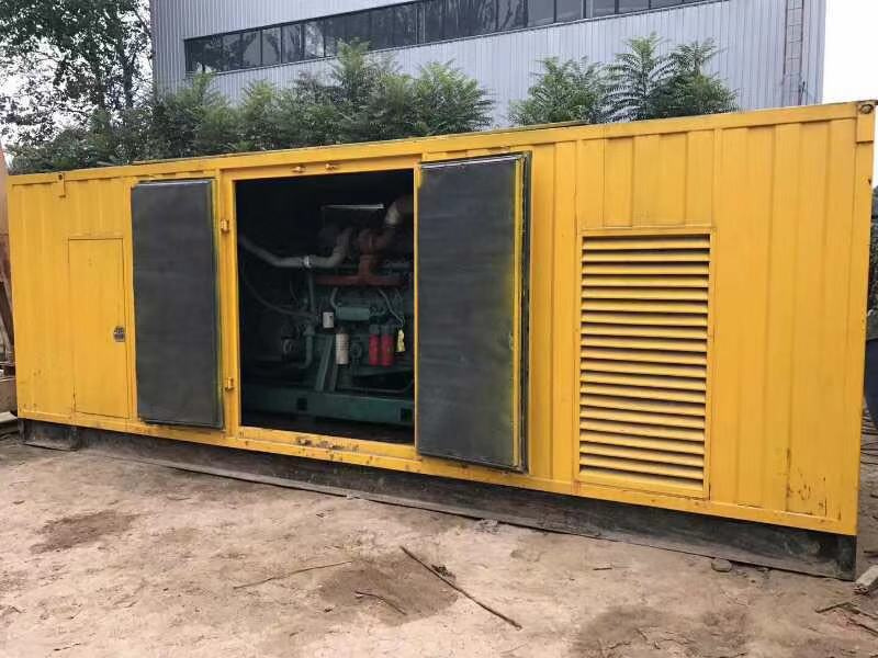 甘南柴油发电机组滤清器内充满机油但压力不足如何进行故障排查？