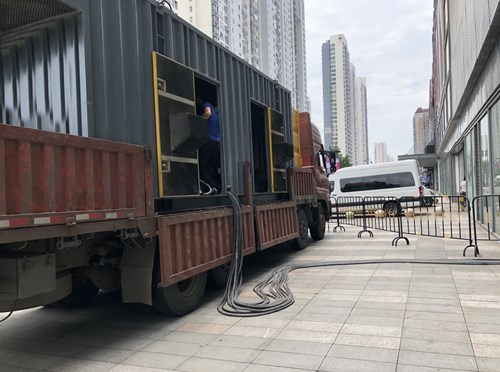 甘南柴油发电机空气滤清器在不同季节的更换周期是否有差异？